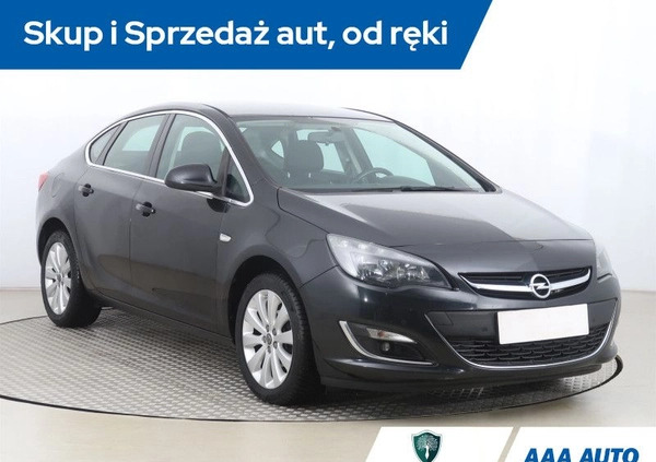 Opel Astra cena 39000 przebieg: 94278, rok produkcji 2014 z Rychwał małe 277